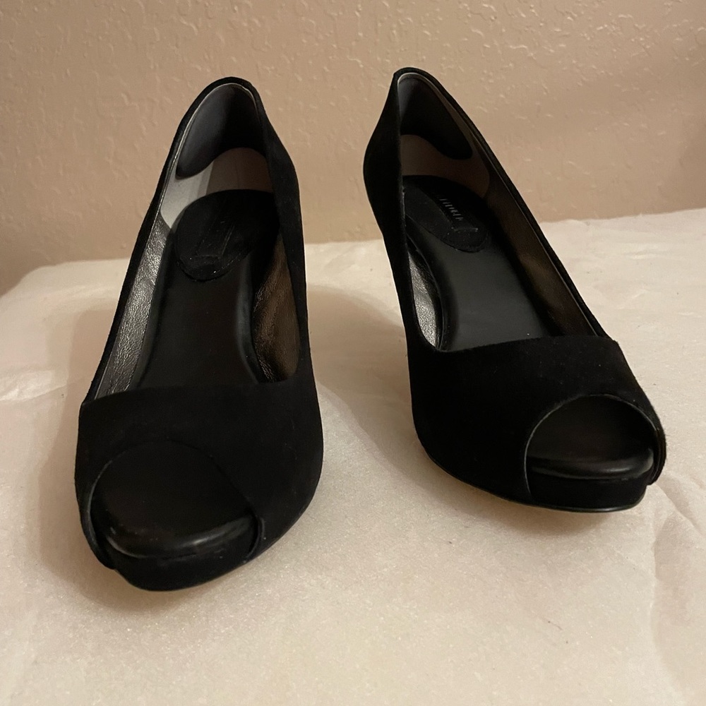 Black Banana Republic Heels